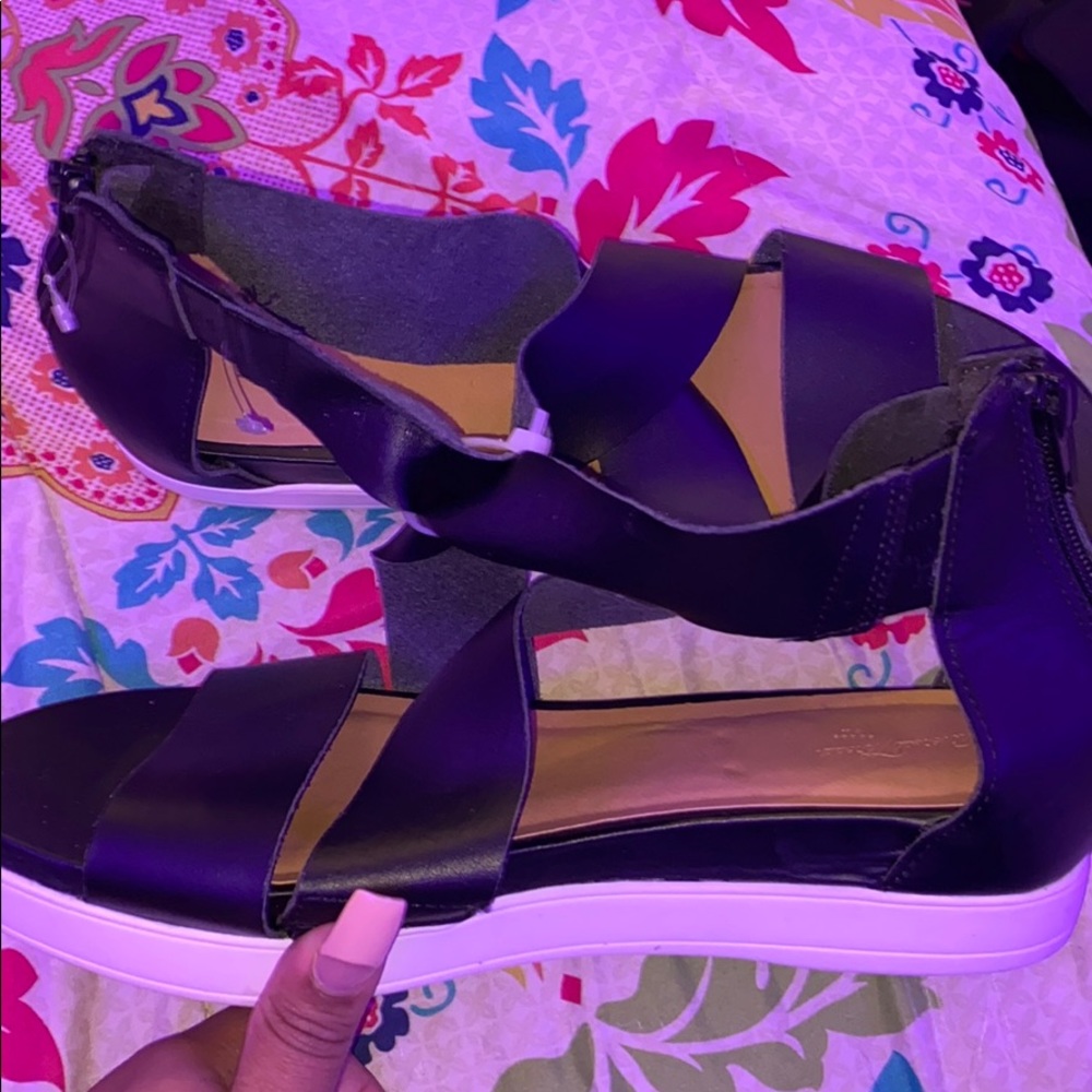 Black leather, mini platform sandals with zipper